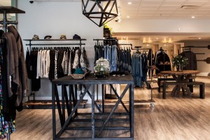 Nhiều ý tưởng thiết kế shop thời trang cho bạn ở đây
